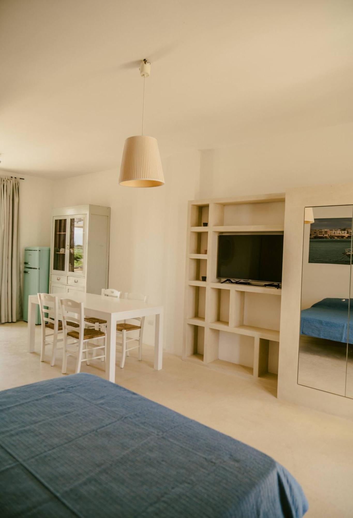 Villa Del Ponente Otranto Alimini Exterior photo